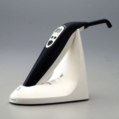 LITEX 696 Cordless LED Curing Light - Dual-Intensity